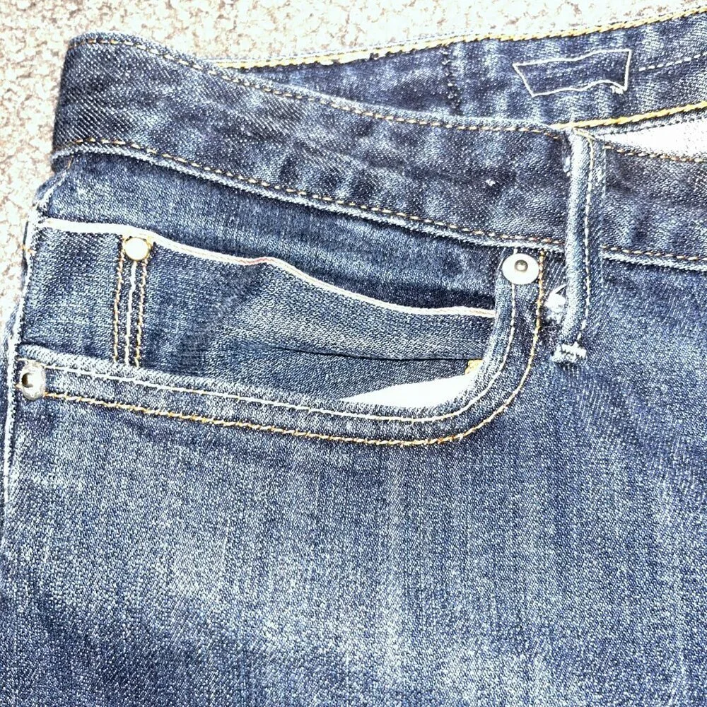 LEVI'S SELVEDGE 31 BOYFRIEND SKINNY FIT BLUE JEANS  - EUC